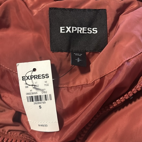 Express Jacket - Picture 3 of 4